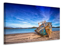 Laden Sie das Bild in den Galerie-Viewer, Leinwandbild Gestrandetes Boot