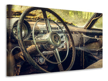Laden Sie das Bild in den Galerie-Viewer, Leinwandbild Zerfallener Oldtimer