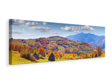 Laden Sie das Bild in den Galerie-Viewer, Leinwandbild Panorama Herbstliche Berglandschaft