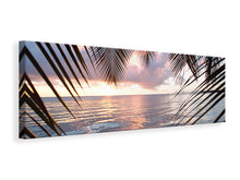 Laden Sie das Bild in den Galerie-Viewer, Leinwandbild Panorama Unter Palmenblätter