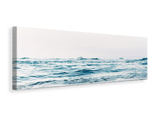 Laden Sie das Bild in den Galerie-Viewer, Leinwandbild Panorama Alleine am Strand
