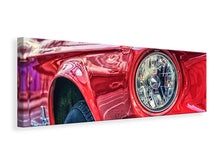 Laden Sie das Bild in den Galerie-Viewer, Leinwandbild Panorama Roter Oldtimer