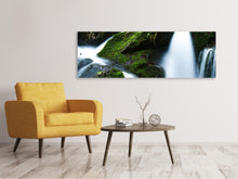 Laden Sie das Bild in den Galerie-Viewer, Leinwandbild Panorama Wilder Wasserfall