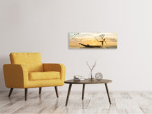Laden Sie das Bild in den Galerie-Viewer, Leinwandbild Panorama Kunstvoller Fischer