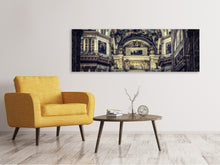 Laden Sie das Bild in den Galerie-Viewer, Leinwandbild Panorama Prachtvolle Kirche