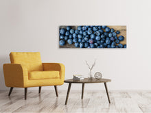 Laden Sie das Bild in den Galerie-Viewer, Leinwandbild Panorama Frische Heidelbeeren