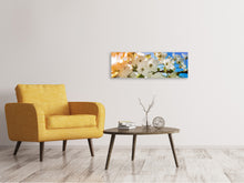 Laden Sie das Bild in den Galerie-Viewer, Leinwandbild Panorama Die Apfelbaum Blüte