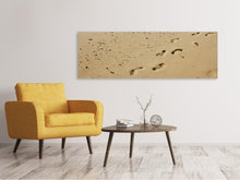 Laden Sie das Bild in den Galerie-Viewer, Leinwandbild Panorama Fußspuren im Sand