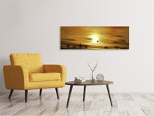 Laden Sie das Bild in den Galerie-Viewer, Leinwandbild Panorama Sonnenuntergang mit Heissluft Ballon