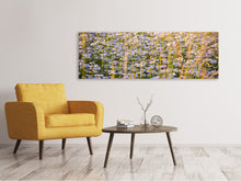 Laden Sie das Bild in den Galerie-Viewer, Leinwandbild Panorama Ein Feld voll Kamille