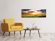 Laden Sie das Bild in den Galerie-Viewer, Leinwandbild Panorama Ein Feld von Sonnenblumen
