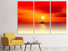 Laden Sie das Bild in den Galerie-Viewer, Leinwandbild 3-teilig Ein Fischer im Sonnenuntergang