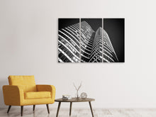 Laden Sie das Bild in den Galerie-Viewer, Leinwandbild 3-teilig Close up Hochhaus