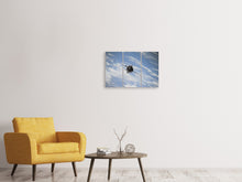 Laden Sie das Bild in den Galerie-Viewer, Leinwandbild 3-teilig Ein Satellit über den Wolken