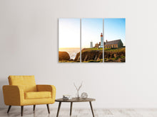 Laden Sie das Bild in den Galerie-Viewer, Leinwandbild 3-teilig Der Leuchtturm bei Sonnenaufgang
