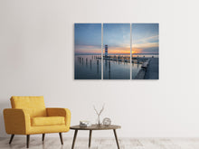 Laden Sie das Bild in den Galerie-Viewer, Leinwandbild 3-teilig Leuchtturm im Sonnenuntergang