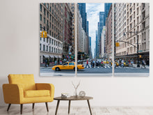 Laden Sie das Bild in den Galerie-Viewer, Leinwandbild 3-teilig Mitten in Manhattan