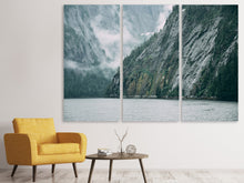 Laden Sie das Bild in den Galerie-Viewer, Leinwandbild 3-teilig Mysteriöse Stimmung in den Bergen