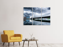 Laden Sie das Bild in den Galerie-Viewer, Leinwandbild 3-teilig Samuel Beckett Bridge mit Wolken