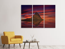 Laden Sie das Bild in den Galerie-Viewer, Leinwandbild 3-teilig Kirkjufell bei Sonnenuntergang