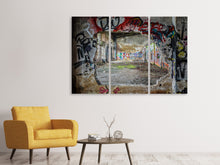 Laden Sie das Bild in den Galerie-Viewer, Leinwandbild 3-teilig Graffiti in alter Lagerhalle