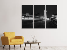 Laden Sie das Bild in den Galerie-Viewer, Leinwandbild 3-teilig Nachts auf der Brücke