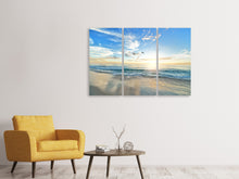 Laden Sie das Bild in den Galerie-Viewer, Leinwandbild 3-teilig Die Möwen und das Meer bei Sonnenaufgang