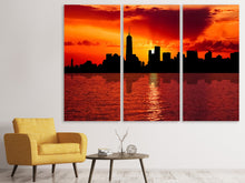 Laden Sie das Bild in den Galerie-Viewer, Leinwandbild 3-teilig Skyline NYC  in der Abenddämmerung