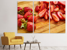 Laden Sie das Bild in den Galerie-Viewer, Leinwandbild 3-teilig Süsse Erdbeeren