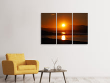 Laden Sie das Bild in den Galerie-Viewer, Leinwandbild 3-teilig Traumhafter Sonnenuntergang am Strand