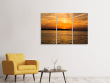 Laden Sie das Bild in den Galerie-Viewer, Leinwandbild 3-teilig Die Sonne geht unter