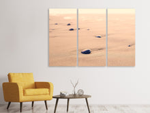 Laden Sie das Bild in den Galerie-Viewer, Leinwandbild 3-teilig Kiesel im Sand