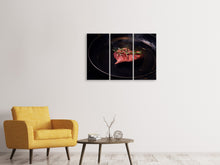 Laden Sie das Bild in den Galerie-Viewer, Leinwandbild 3-teilig Fleisch in der Pfanne