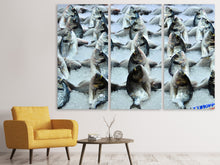 Laden Sie das Bild in den Galerie-Viewer, Leinwandbild 3-teilig Auf dem Fischmarkt