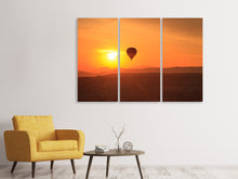 Laden Sie das Bild in den Galerie-Viewer, Leinwandbild 3-teilig Heissluftballon bei Sonnenuntergang