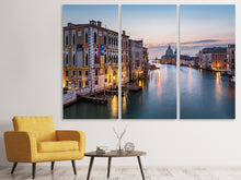 Laden Sie das Bild in den Galerie-Viewer, Leinwandbild 3-teilig Romantisches Venedig