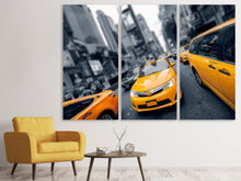Laden Sie das Bild in den Galerie-Viewer, Leinwandbild 3-teilig Taxi in NYC