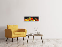 Laden Sie das Bild in den Galerie-Viewer, Panorama Leinwandbild 3-teilig Bunte Gummibärchen
