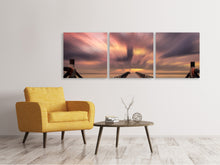 Laden Sie das Bild in den Galerie-Viewer, Panorama Leinwandbild 3-teilig Spektakulärer Sonnenuntergang auf der Brücke