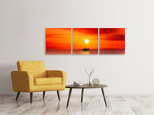 Laden Sie das Bild in den Galerie-Viewer, Panorama Leinwandbild 3-teilig Ein Fischer im Sonnenuntergang

