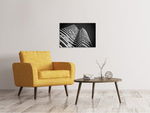 Laden Sie das Bild in den Galerie-Viewer, Leinwandbild Close up Hochhaus