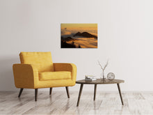 Laden Sie das Bild in den Galerie-Viewer, Leinwandbild Nebulös in den Bergen