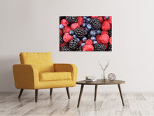 Laden Sie das Bild in den Galerie-Viewer, Leinwandbild Fruchtige Beeren
