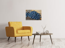 Laden Sie das Bild in den Galerie-Viewer, Leinwandbild Frische Heidelbeeren