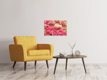 Laden Sie das Bild in den Galerie-Viewer, Leinwandbild Romantische Rosen mit Herz