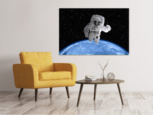 Laden Sie das Bild in den Galerie-Viewer, Leinwandbild Im Raumanzug