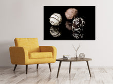 Laden Sie das Bild in den Galerie-Viewer, Leinwandbild Trüffel Pralinen