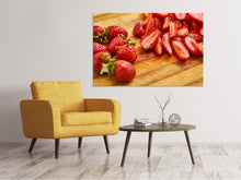 Laden Sie das Bild in den Galerie-Viewer, Leinwandbild Süsse Erdbeeren