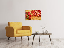 Laden Sie das Bild in den Galerie-Viewer, Leinwandbild Süsse Erdbeeren