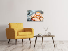 Laden Sie das Bild in den Galerie-Viewer, Leinwandbild Eine Schale Macarons